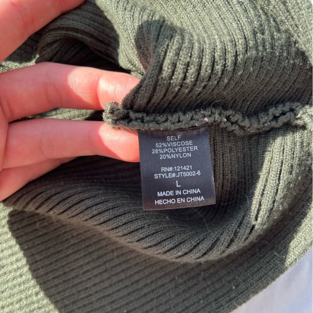 Green Mock-Neck Ribbed Sweater - Picture 4 of 4